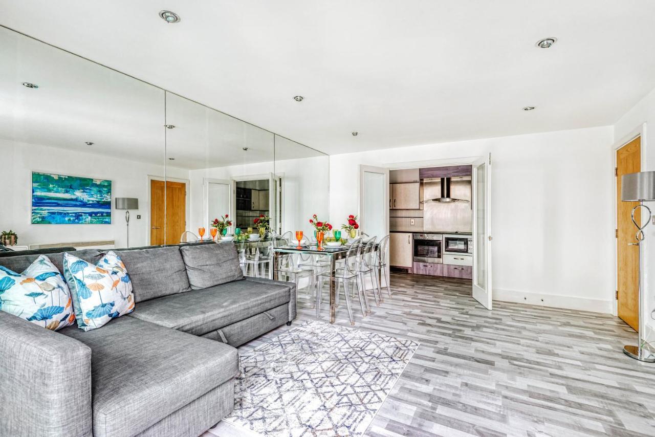 Riverside 2-Bedroom Apartments London Eksteriør billede