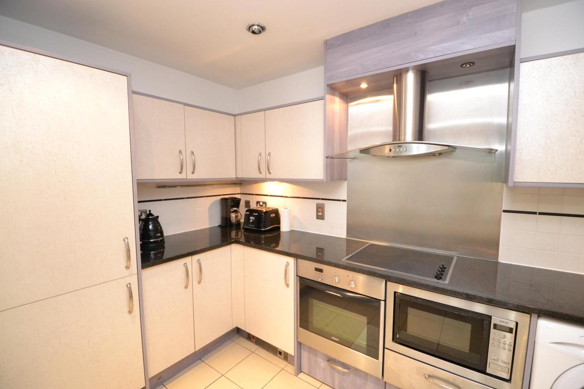 Riverside 2-Bedroom Apartments London Eksteriør billede