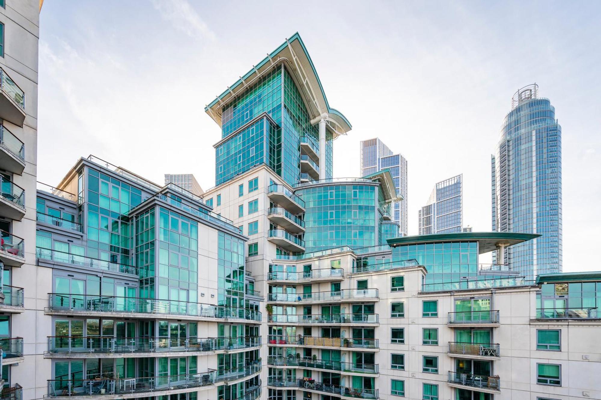 Riverside 2-Bedroom Apartments London Eksteriør billede