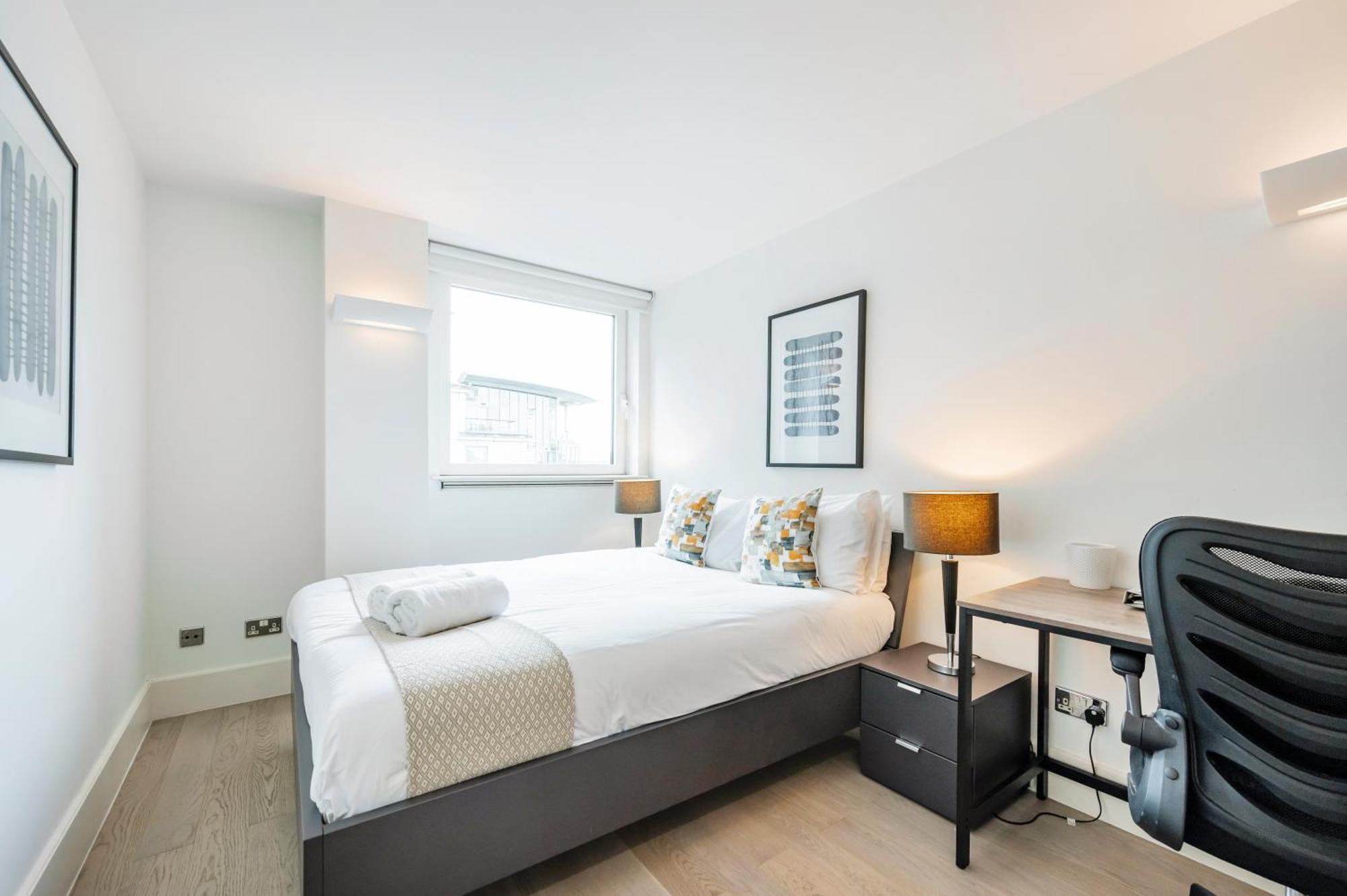 Riverside 2-Bedroom Apartments London Eksteriør billede